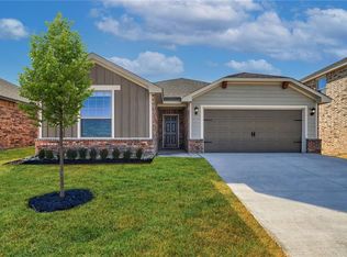 1712 Burgundy Dr, El Reno, OK 73036
