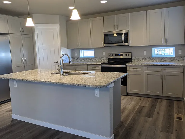 4948 Wolf Moon Dr — Photo 10
