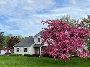 74 E Hotchkiss Rd, Bay City, MI 48706