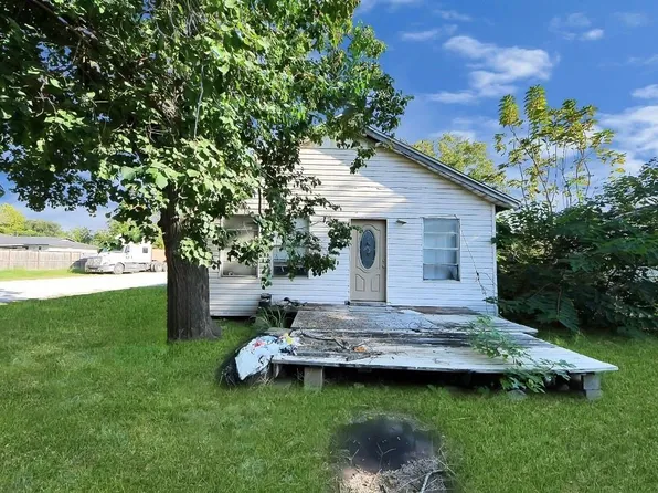 425 Genoa Red Bluff Rd, Houston, TX 77034