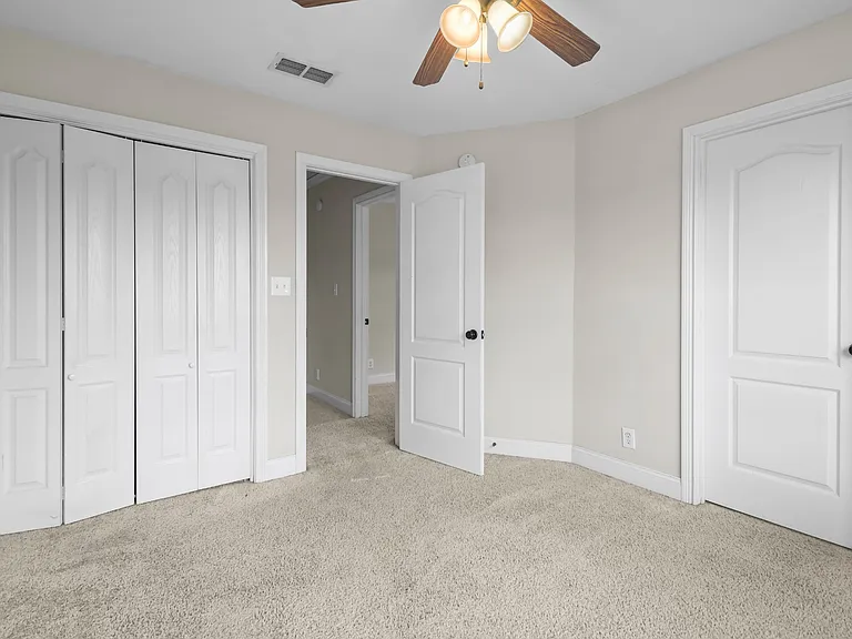1093 Willow Cir — Photo 31