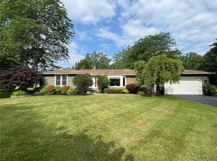 7812 Northfield Rd, Clarence Center, NY 14032