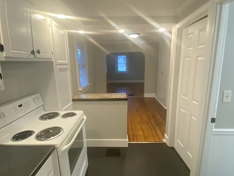1325 N Kinser Pike — Photo 7