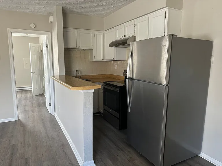 324 Ashlawn Dr — Photo 10