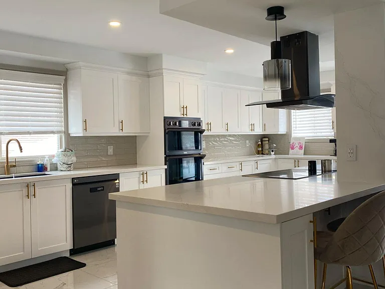 Wildwood Cres — Photo 11