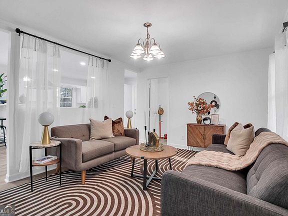 2nd image of 3387 Forest Hill Rd