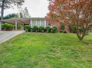 13 Capri Ter, Gainesville, GA 30504