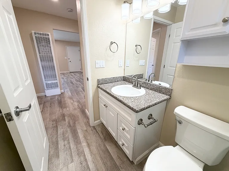 120 Granada Dr #12 — Photo 11