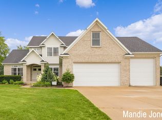 1463 Ponstein Dr, Hudsonville, MI