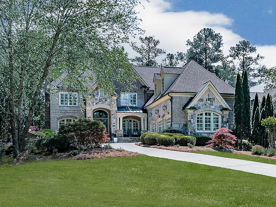 6327 Howell Cobb Ct