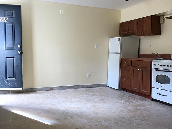 3rd image of 126 Treadwell Ave #B