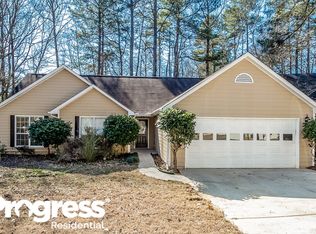 1454 Ida Ln, Lawrenceville, GA 30043