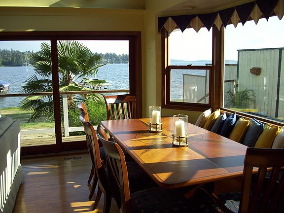 4th image of 9025 NE Juanita Dr Unit A