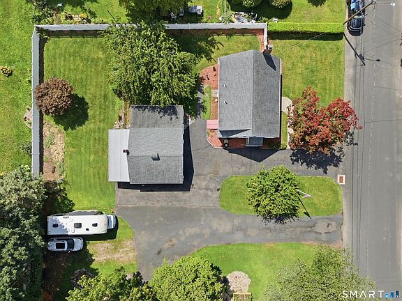 2nd image of 47 Maurice Street