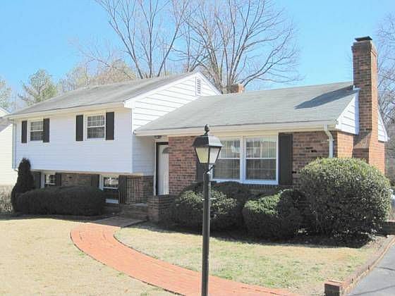 2nd image of 7103 Stoneman Rd