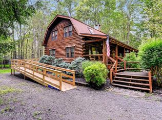 108 Alpine Ct, Pocono Pines, PA 18350