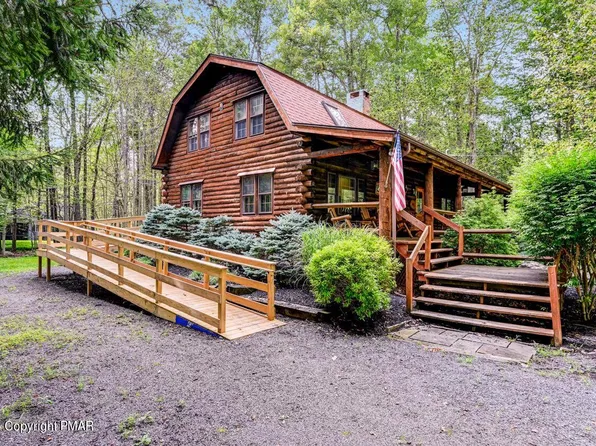 108 Alpine Ct, Pocono Pines, PA 18350