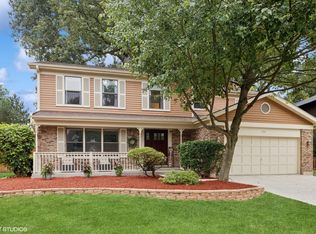 2517 White Oak Ln, Lisle, IL 60532