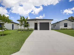 194 Marie Dr, West Palm Beach, FL 33415
