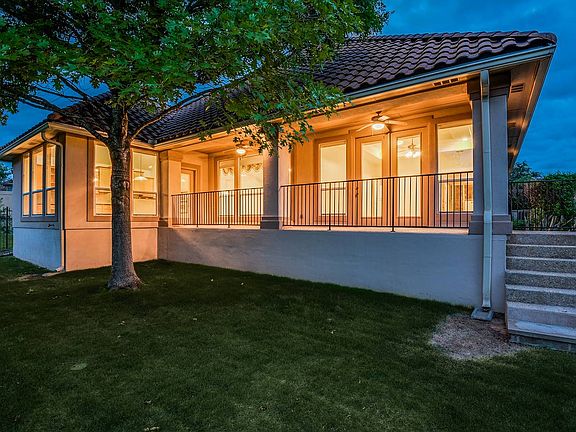 5th image of 31 Avalon Park