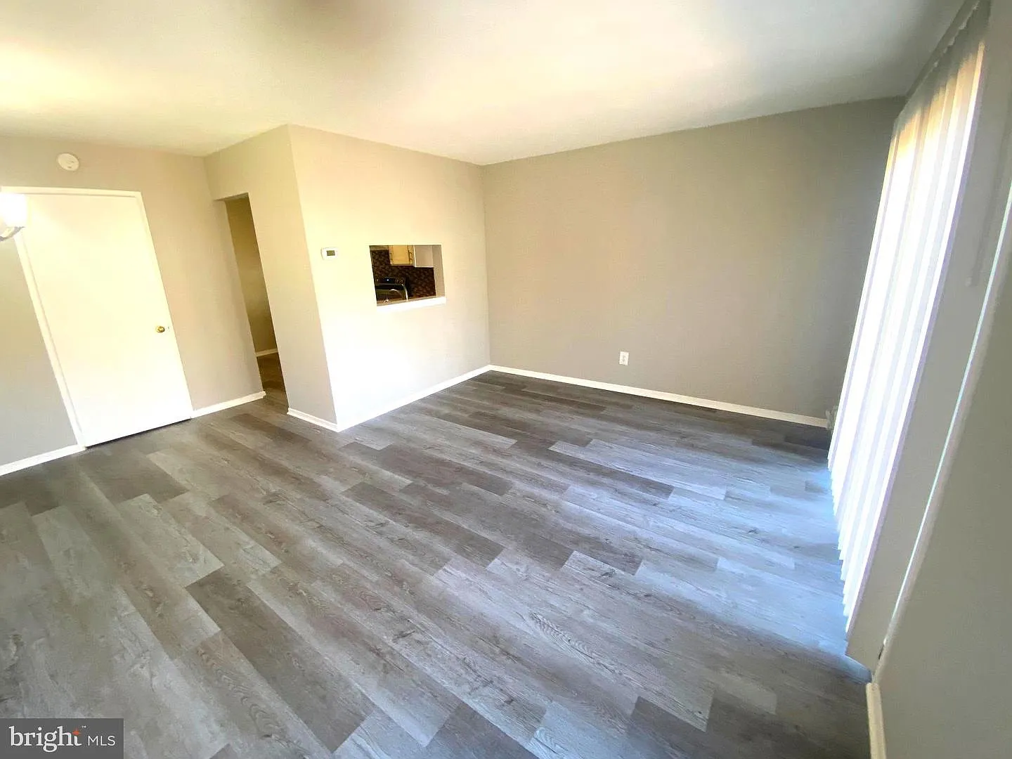 9819 Brookridge Ct — Photo 4