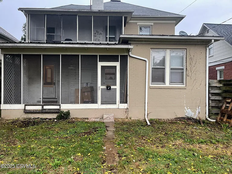 207 W Snyder St — Photo 24