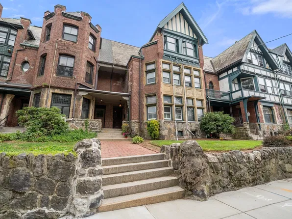 80 Harold St, Roxbury, MA 02119