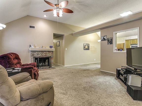 5th image of 12214 Netherwood Ln
