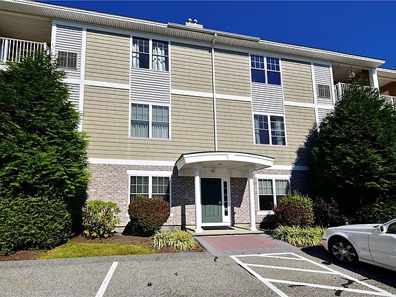 2nd image of 200 Roger Williams Ave Unit 107