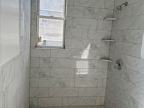2nd image of 242 Palisade Ave #2R