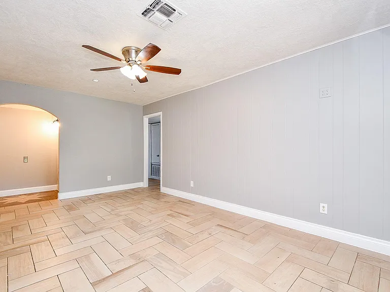 7619 W Gulf Bank Rd — Photo 5