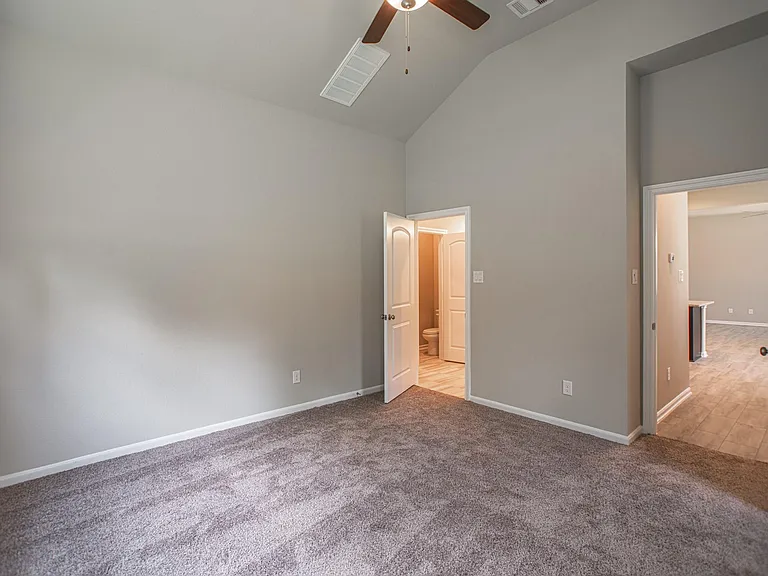 28104 Rocky Heights Dr — Photo 21