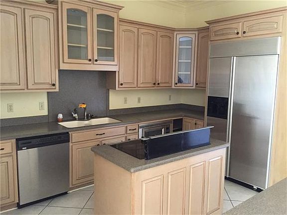 4th image of 3424 Wedgwood Dr