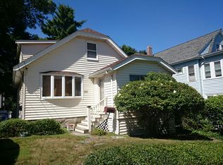 108 Montclair Ave, West Roxbury, MA 02132