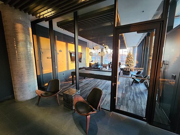 4th image of 490 2nd Ave S #407
