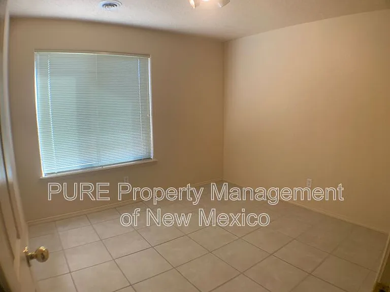 4108 Abbey Rd — Photo 8