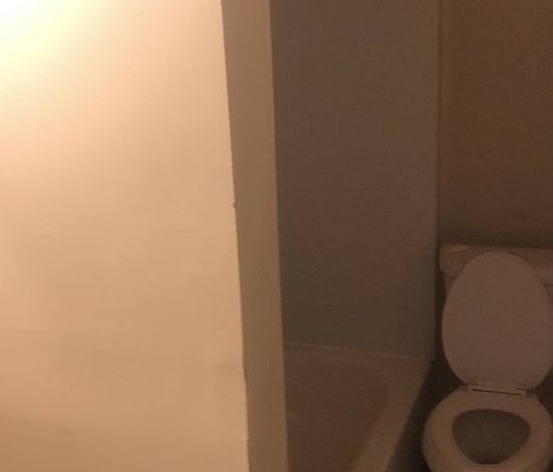 5th image of 139 N 13th St APT 3