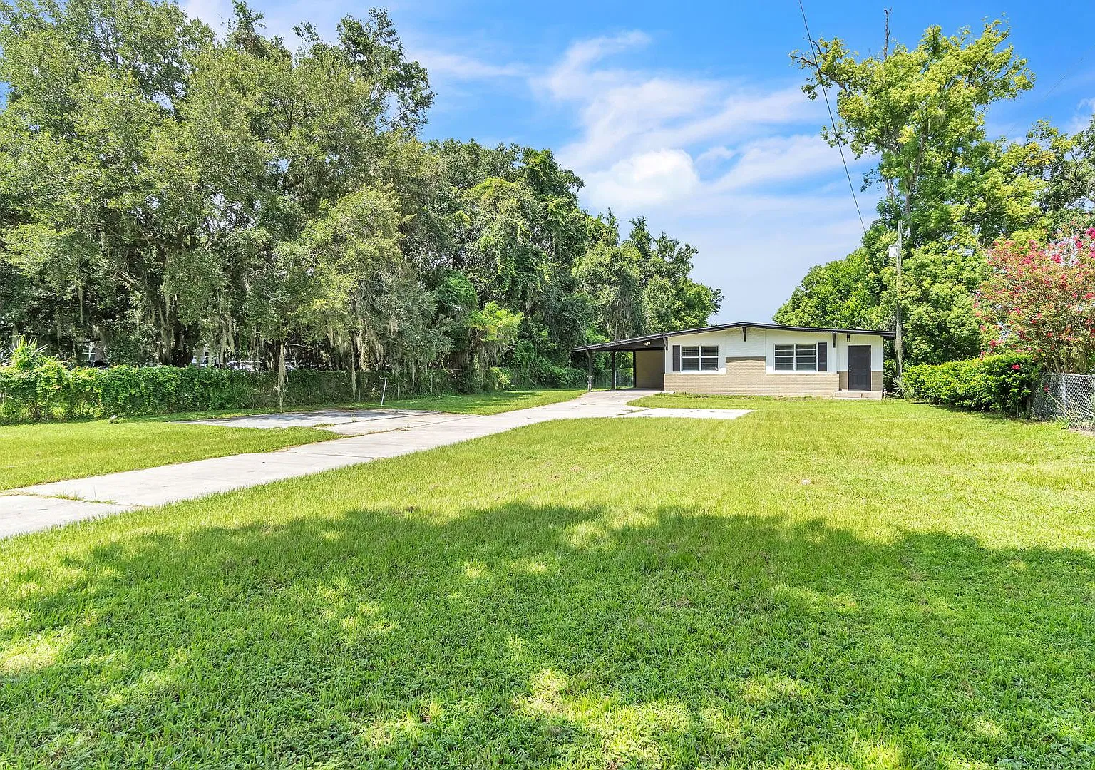 3 bedroom, Lakefront home for rent! — Photo 4