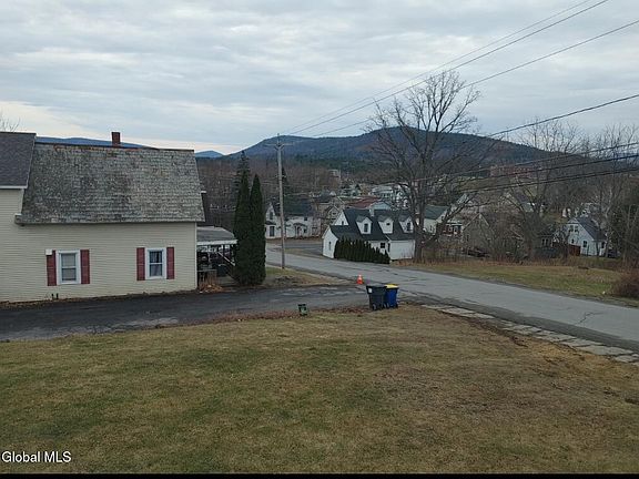 3rd image of 12 3rd Avenue