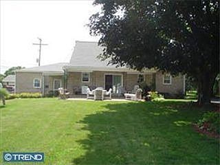 1st image of 690 Main St