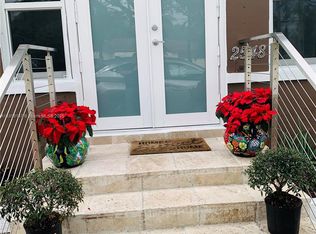 2548 Johnson St, Hollywood, FL 33020