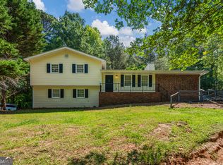134 N Lake Dr, Lagrange, GA 30240