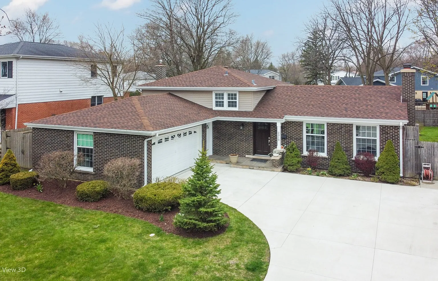 2318 Greenwood Rd photo 1