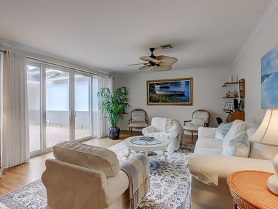 5857 NW 40th Ter, Boca Raton, FL, 33496