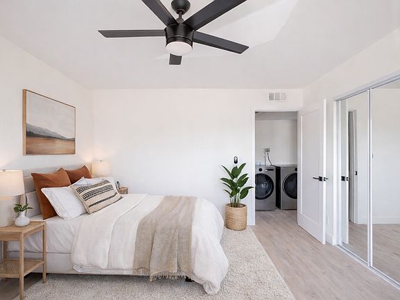 2nd image of 5740 Camellia Ave #204