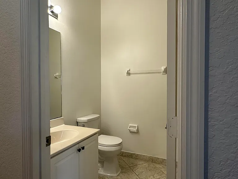 4861 Bonsai Cir #105 — Photo 23