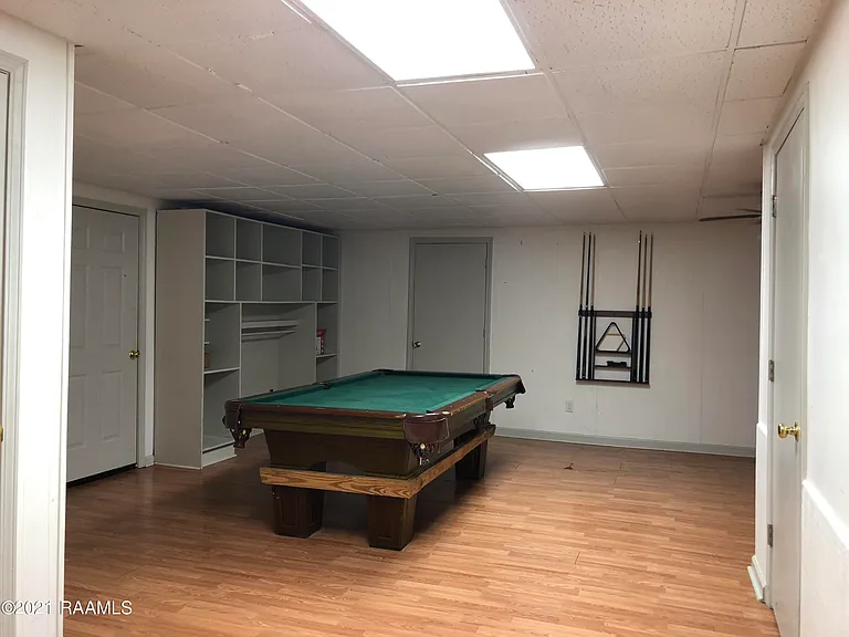 113 Charlene Dr — Photo 16