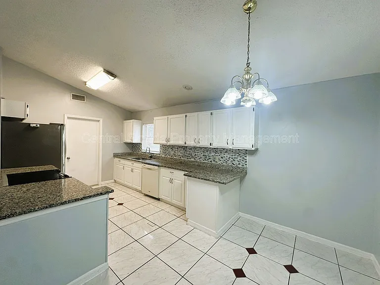 11818 Shotgate Ct — Photo 11