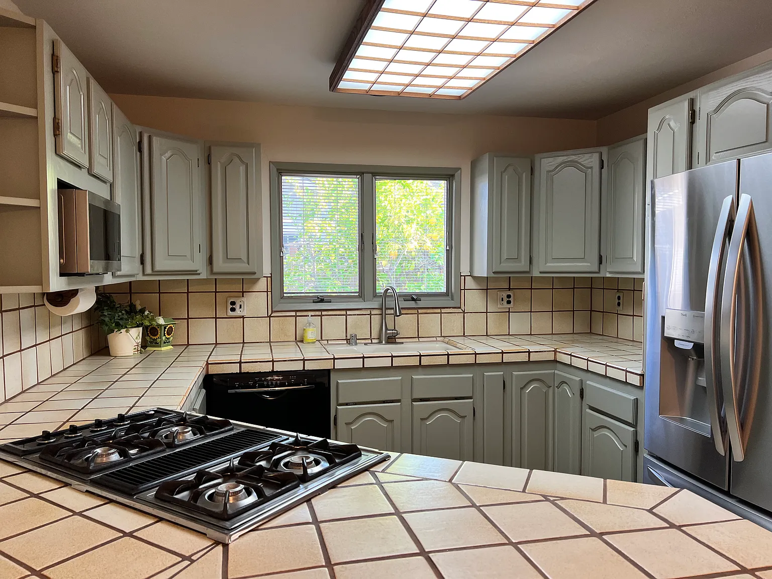 10369 Bonny Dr — Photo 4
