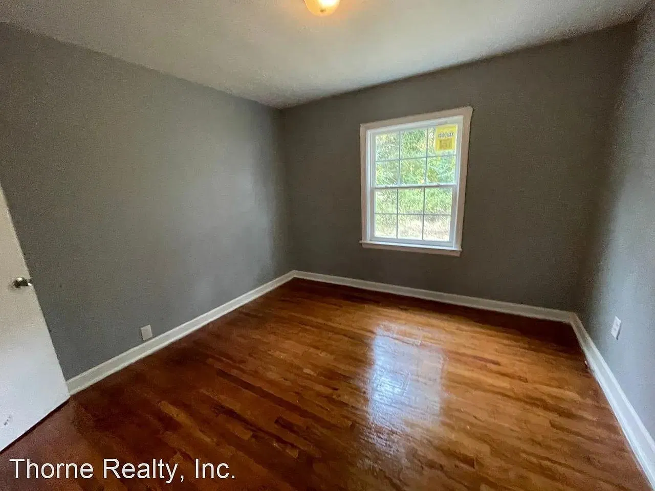 1308 Poplar St — Photo 4